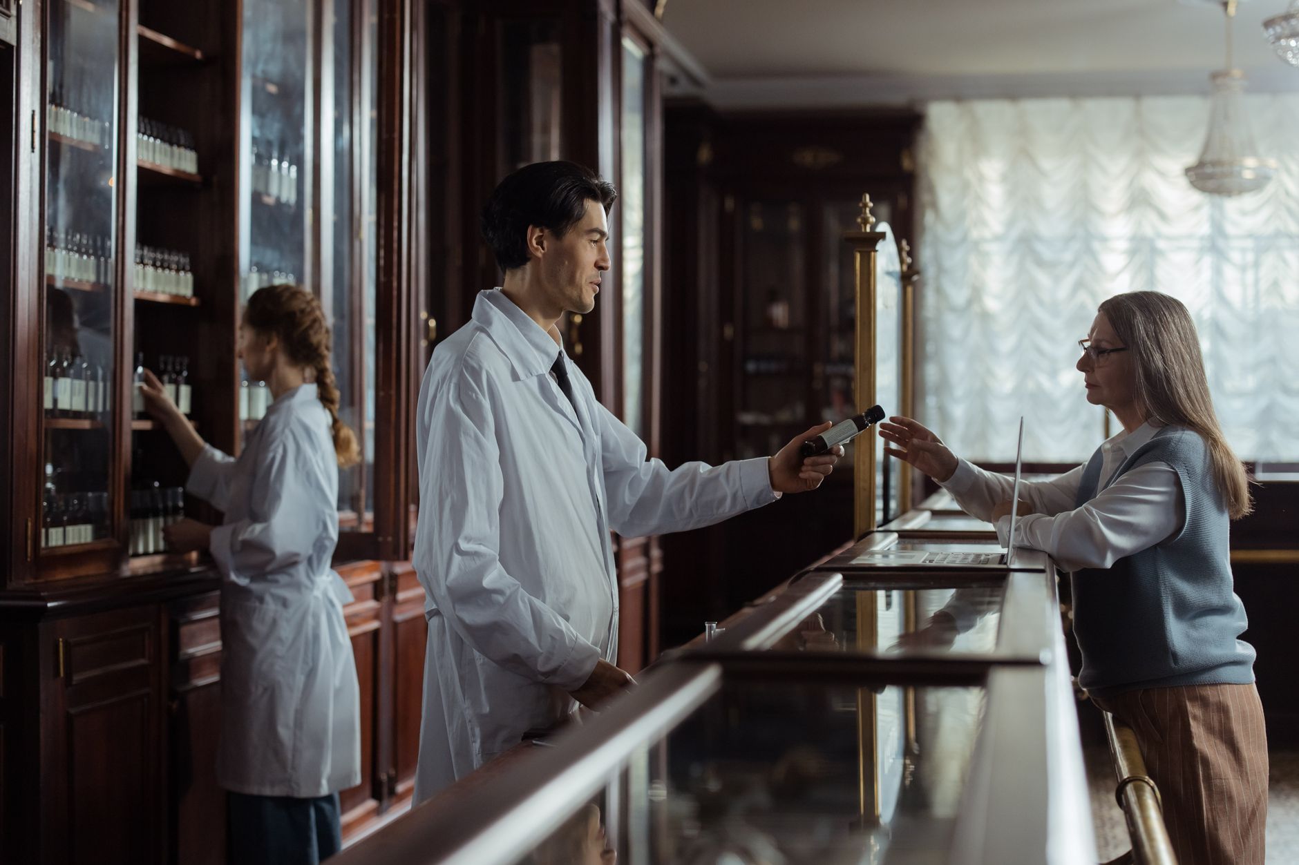 Pharmacie de garde équipe à Ivry-sur-Seine